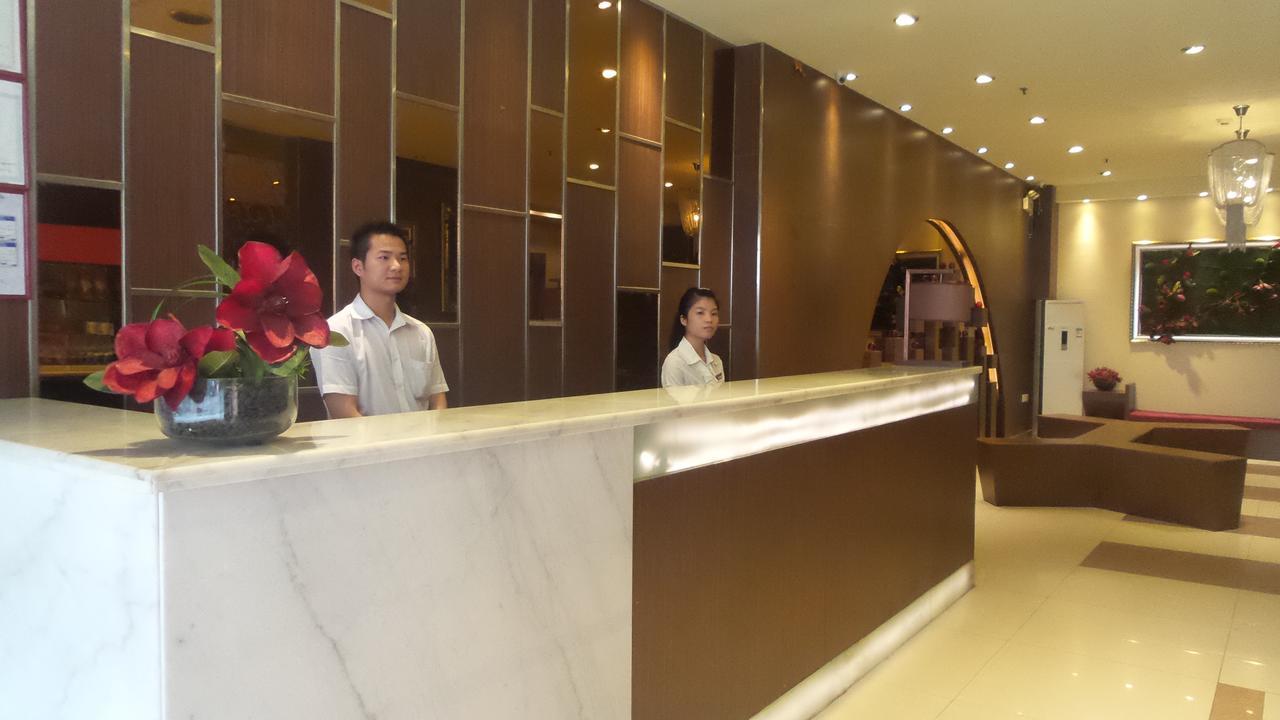 V8 Hotel Xilang Subway Branch Kanton Zewnętrze zdjęcie